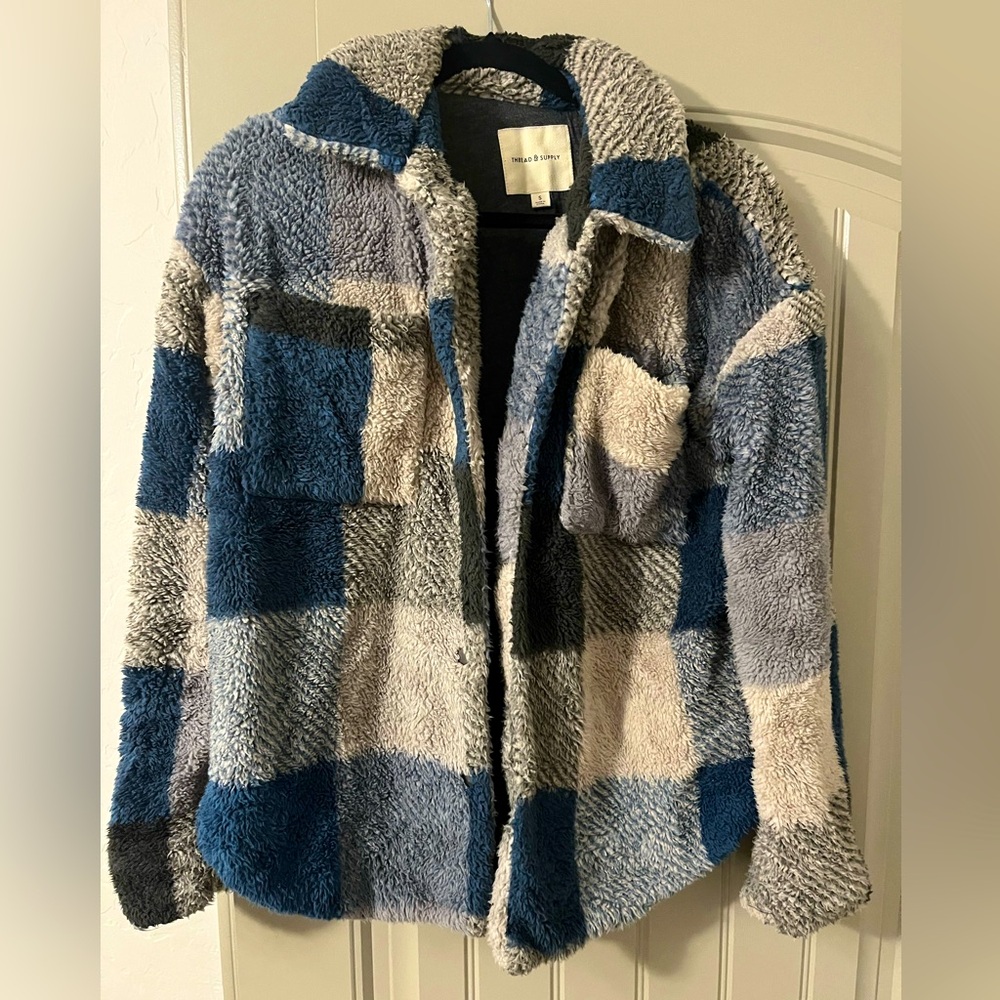 Thread & Supply Fuzzy Blue Plaid Jacket Shacket Size Small